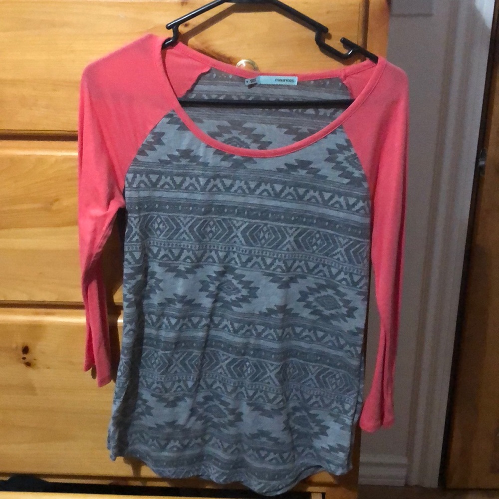 Maurice’s top